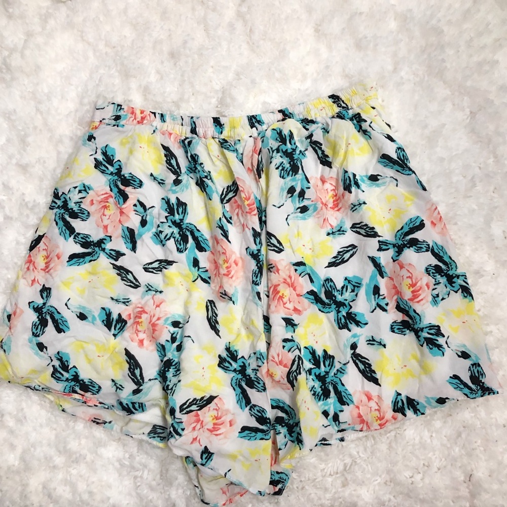 LA Hearts flowy tropical shorts